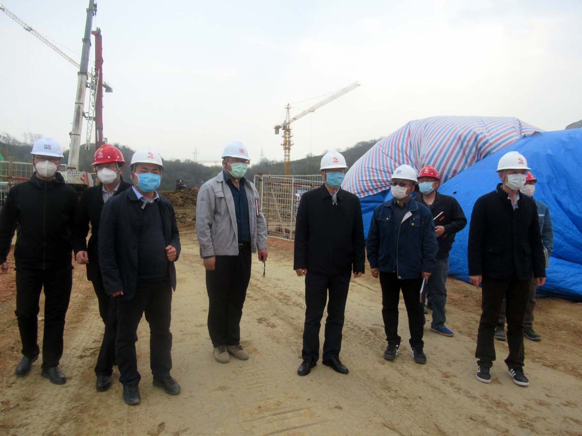 皖能環(huán)?？偨?jīng)理張為義到安徽電建一公司合肥龍泉山項(xiàng)目調(diào)研疫情防控和復(fù)工復(fù)產(chǎn)工作