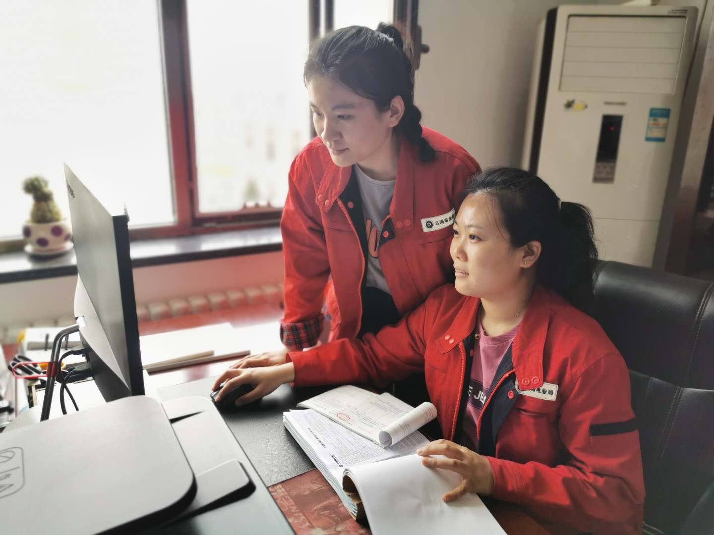 六五四供電分局：做好賬務(wù)自查，規(guī)范電費(fèi)管理