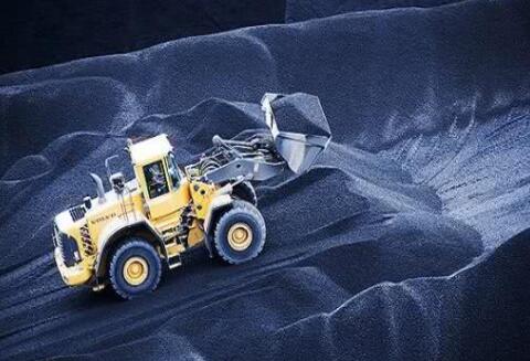 重點(diǎn)用戶不簽長(zhǎng)協(xié)，煤企經(jīng)營(yíng)困難，減產(chǎn)才能自救!