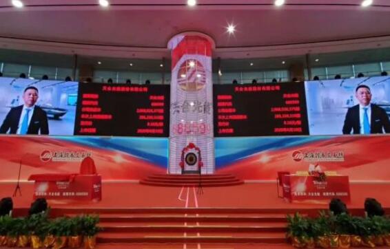 天合光能登陸A股，高紀(jì)凡再次敲響銅鑼