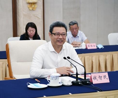 國家電投黨組書記、董事長錢智民拜會(huì)重慶市委副書記、市長唐良智