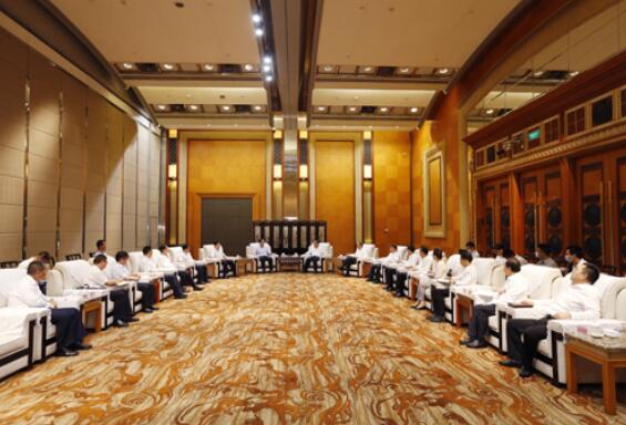 國(guó)家電網(wǎng)董事長(zhǎng)、黨組書(shū)記毛偉明拜會(huì)四川省委書(shū)記彭清華、省長(zhǎng)尹力