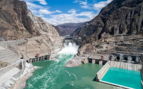 確?！叭谩?努力實(shí)現(xiàn)烏東德水電站接管機(jī)組“首穩(wěn)百日”目標(biāo)