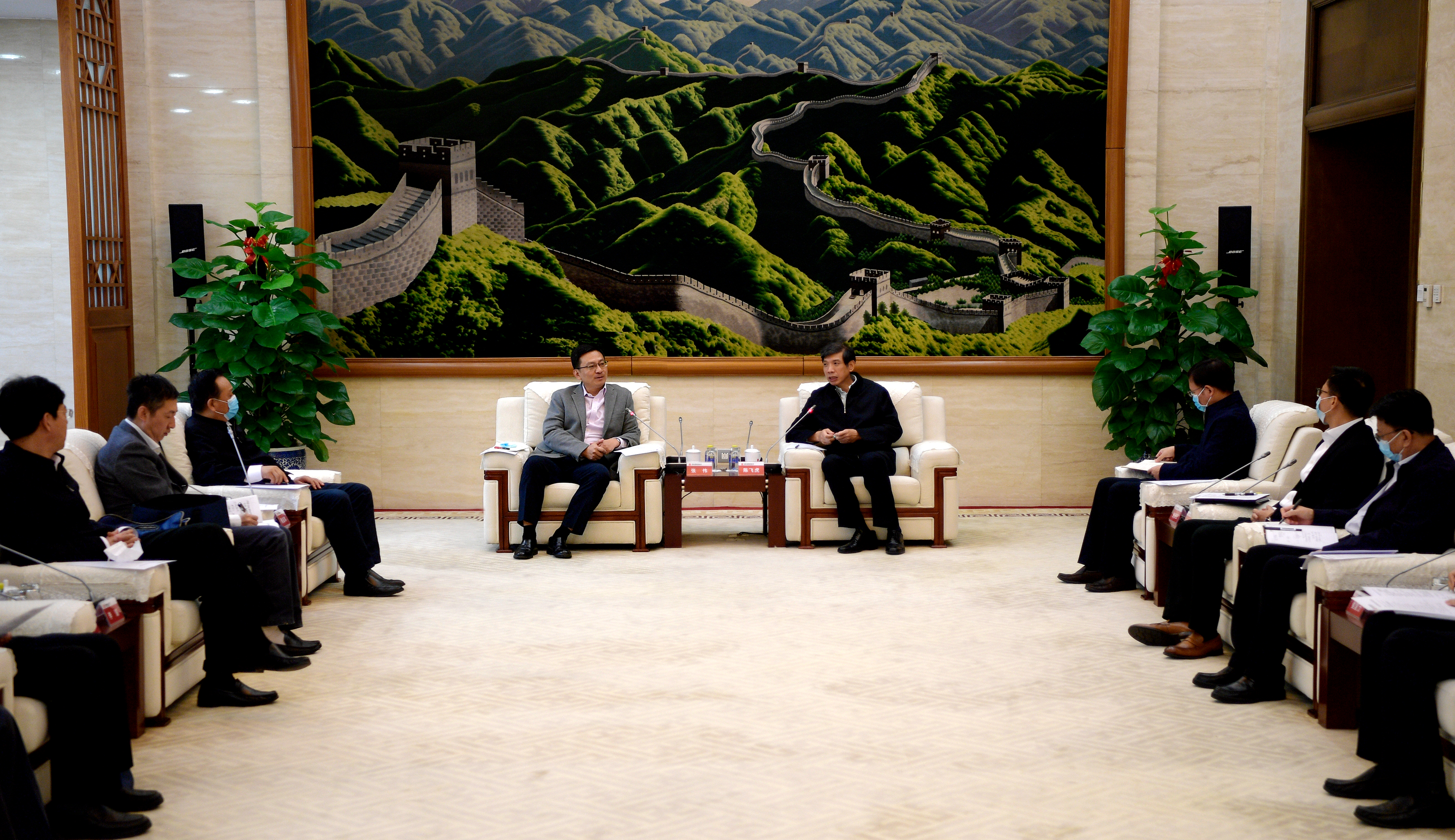 陳飛虎會(huì)見(jiàn)國(guó)家管網(wǎng)集團(tuán)董事長(zhǎng)張偉、總經(jīng)理侯啟軍