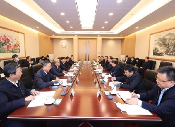 國家電網(wǎng)公司毛偉明、辛保安與生態(tài)環(huán)境部黨組書記孫金龍、部長黃潤秋舉行會(huì)談