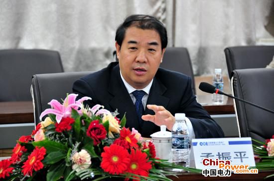 孟振平談國(guó)有企業(yè)：要扛起國(guó)企政治責(zé)任，旗幟鮮明講政治