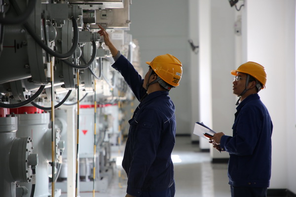 國網(wǎng)寧海縣供電公司打通三顆“電力心臟”聯(lián)絡(luò)“動(dòng)脈”，提升全域供電可靠性