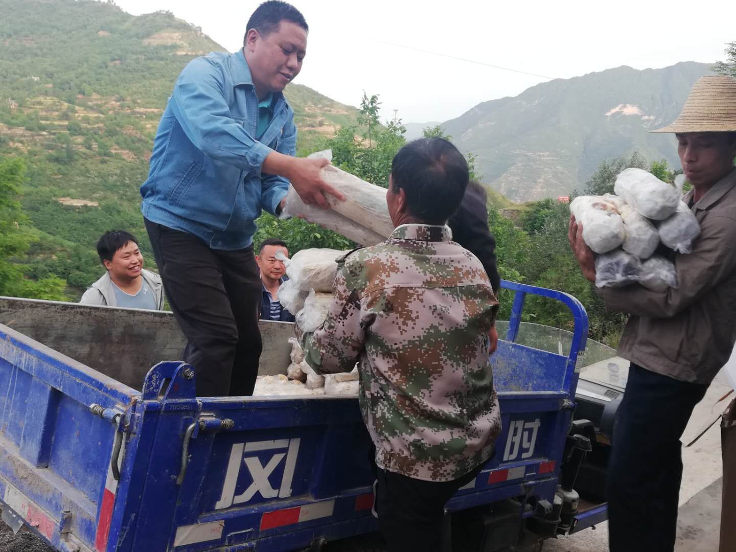 駐村七年，他以實際行動踐行偉大脫貧攻堅精神——記國網(wǎng)甘肅省電力公司駐村前線指揮部負責人趙宣安