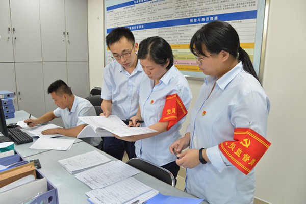 國(guó)能龍巖發(fā)電公司開(kāi)展行車(chē)安全黨員監(jiān)督崗活動(dòng)筑牢安全防護(hù)網(wǎng)