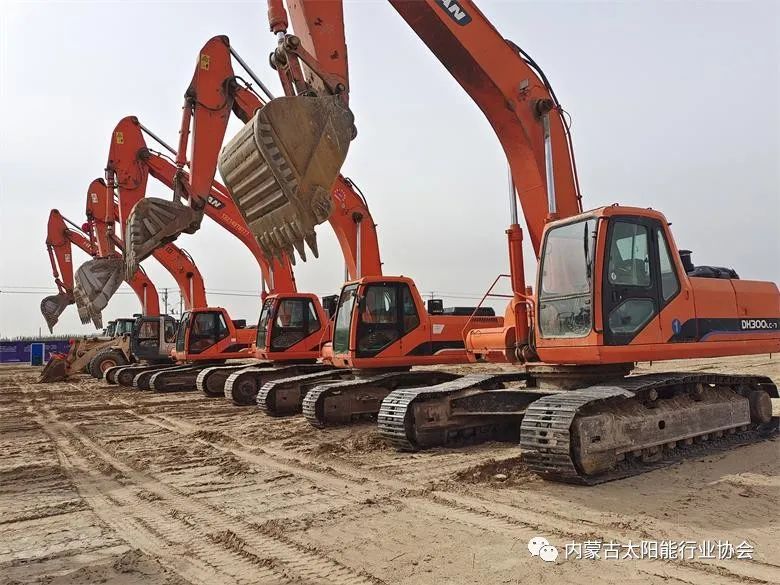 總投資25億！華能巴彥淖爾市光熱裝備產(chǎn)業(yè)園在臨河區(qū)開工奠基