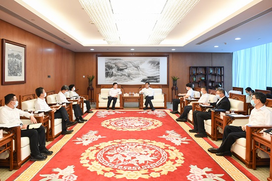 舒印彪鄧建玲會見保定市委書記黨曉龍、市長閆繼紅