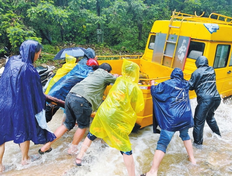 廣西電網公司九成受災用戶恢復供電