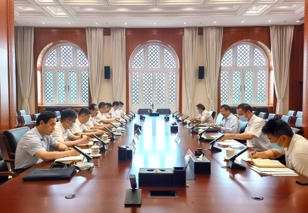 丁焰章拜訪國家能源局黨組書記、局長章建華