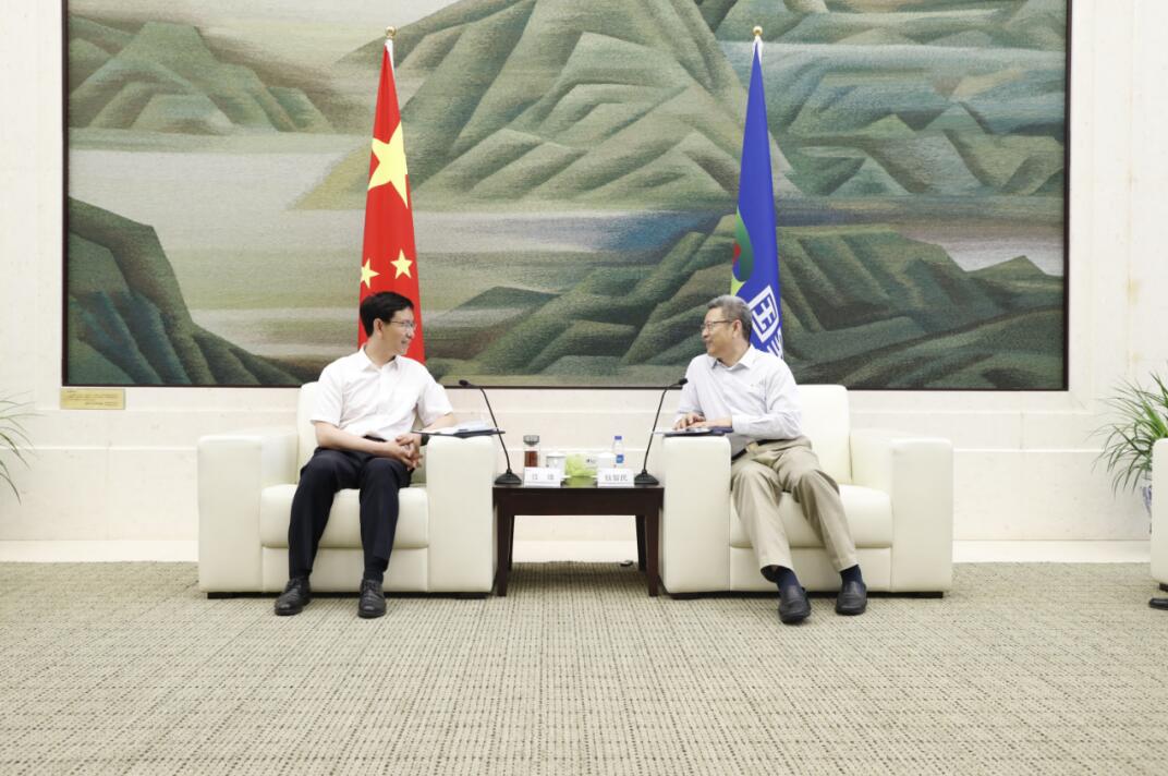 錢(qián)智民會(huì)見(jiàn)西藏自治區(qū)黨委常委、常務(wù)副主席任維