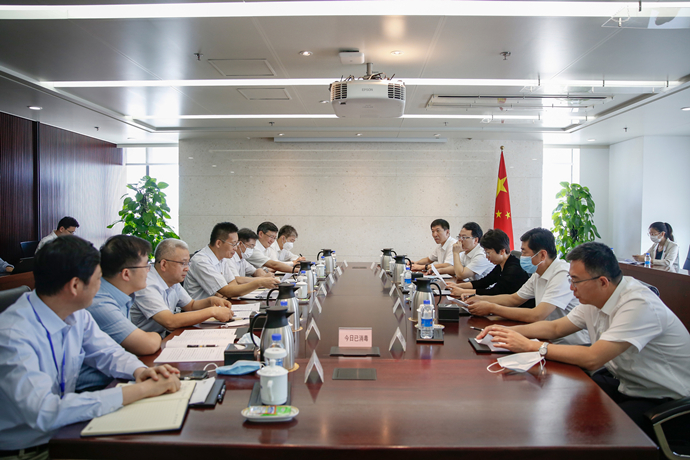 國(guó)家電投副總經(jīng)理徐樹(shù)彪會(huì)見(jiàn)山東省聊城市委書記李長(zhǎng)萍