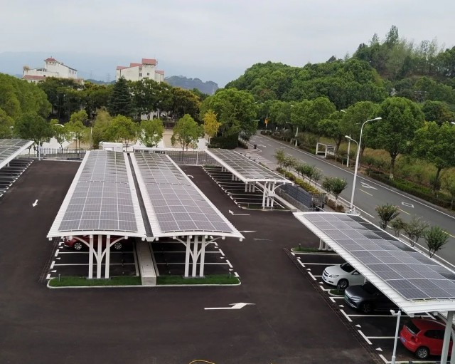 光儲充一體化停車場，實現(xiàn)零碳出行新風(fēng)尚