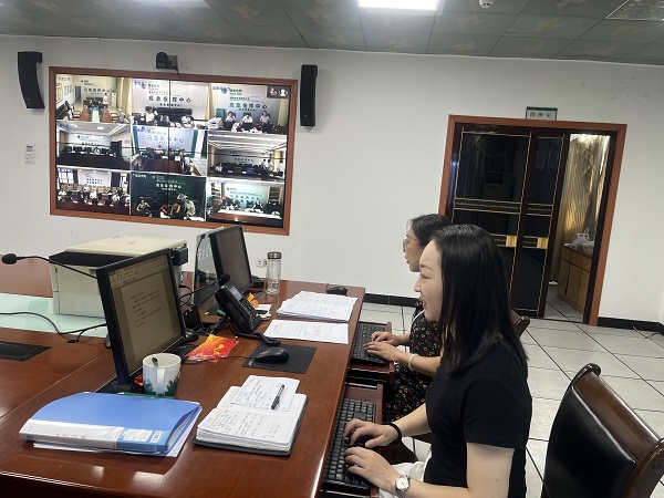 國(guó)慶我在崗，服務(wù)不打烊