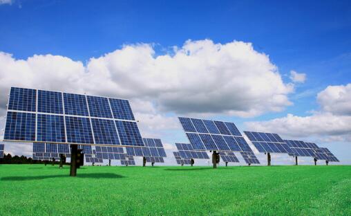 兩部門：合理引導(dǎo)光伏產(chǎn)業(yè)鏈行業(yè)預(yù)期，有力遏制資本過度炒作