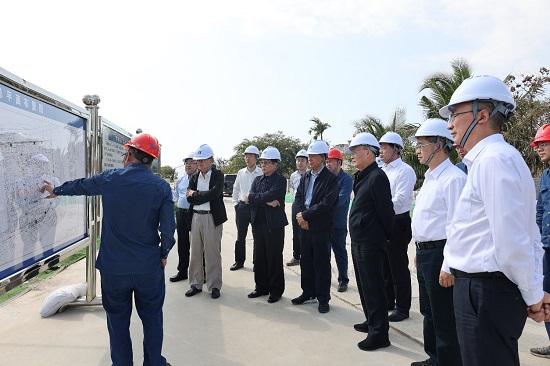 華能集團(tuán)外部董事到海南分公司及昌江、石島灣核電基地調(diào)研