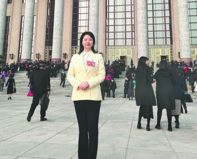 構(gòu)建產(chǎn)業(yè)創(chuàng)新生態(tài)環(huán)境 促進(jìn)新能源汽車產(chǎn)業(yè)發(fā)展——訪全國人大代表、中創(chuàng)新航科技集團(tuán)股份有限公司董事長劉靜瑜