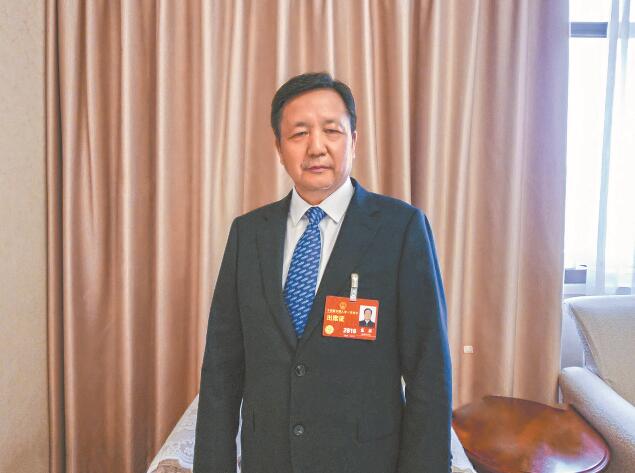 新型電力系統(tǒng)建設(shè)為電力裝備制造業(yè)帶來新機(jī)遇——訪全國人大代表，全國工商聯(lián)副主席，特變電工股份有限公司黨委書記、董事長張新