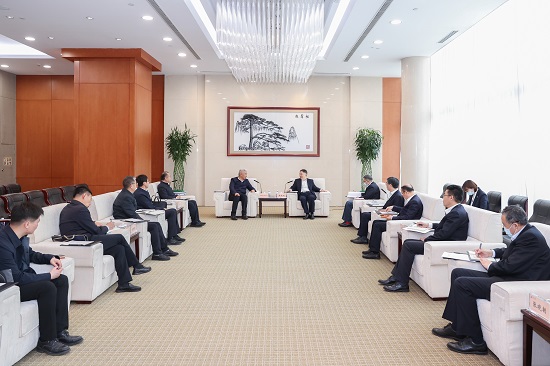 華能集團(tuán)黨組書記溫樞剛會見青海省委常委、海東市委書記烏拉孜別克·熱蘇力汗