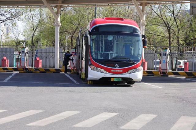 北京清潔能源、新能源公交車占比已超九成