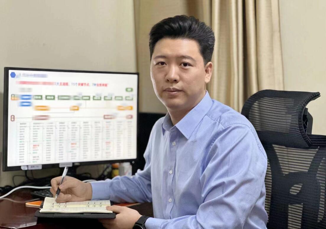 國(guó)網(wǎng)信通產(chǎn)業(yè)集團(tuán)工匠張海超：踐行工匠精神，平凡鑄就不凡