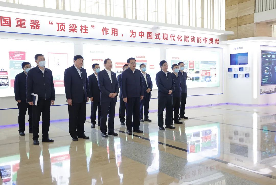 重慶市委書記袁家軍、市長胡衡華與國家電網(wǎng)董事長辛保安、總經(jīng)理張智剛會談