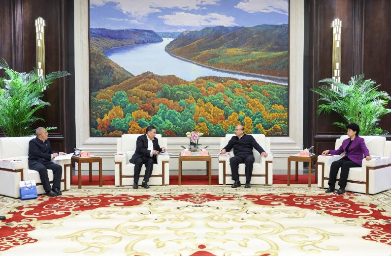 中國(guó)能建黨委書記、董事長(zhǎng)宋海良拜會(huì)黑龍江省委書記許勤、省長(zhǎng)梁惠玲