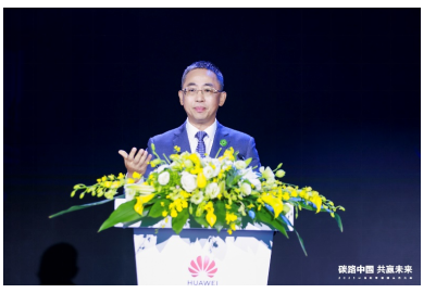 華為侯金龍：融合數(shù)字技術(shù)和電力電子技術(shù)，邁向數(shù)字能源新時(shí)代