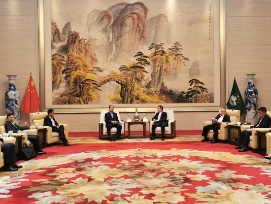 中國電建黨委書記、董事長(zhǎng)丁焰章拜會(huì)中央政府駐澳門聯(lián)絡(luò)辦公室副主任黃柳權(quán)