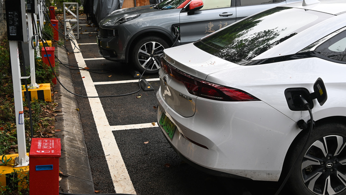 一級市場擁擠、二級市場遇冷，新能源賽道的下一個爆點在哪里？