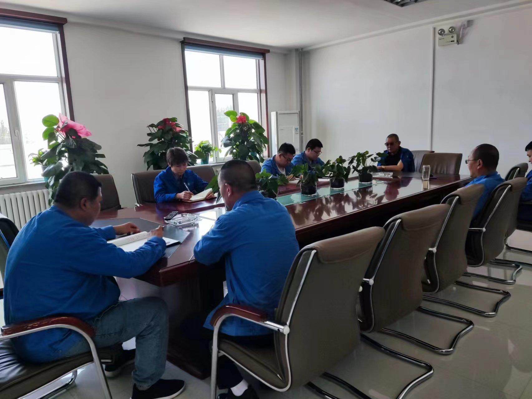 烏海市千里山供電公司：節(jié)前糾“四風”，廉潔過“端午”