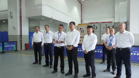 華能集團有限公司總經(jīng)理、黨組副書記鄧建玲到云南分公司調(diào)研