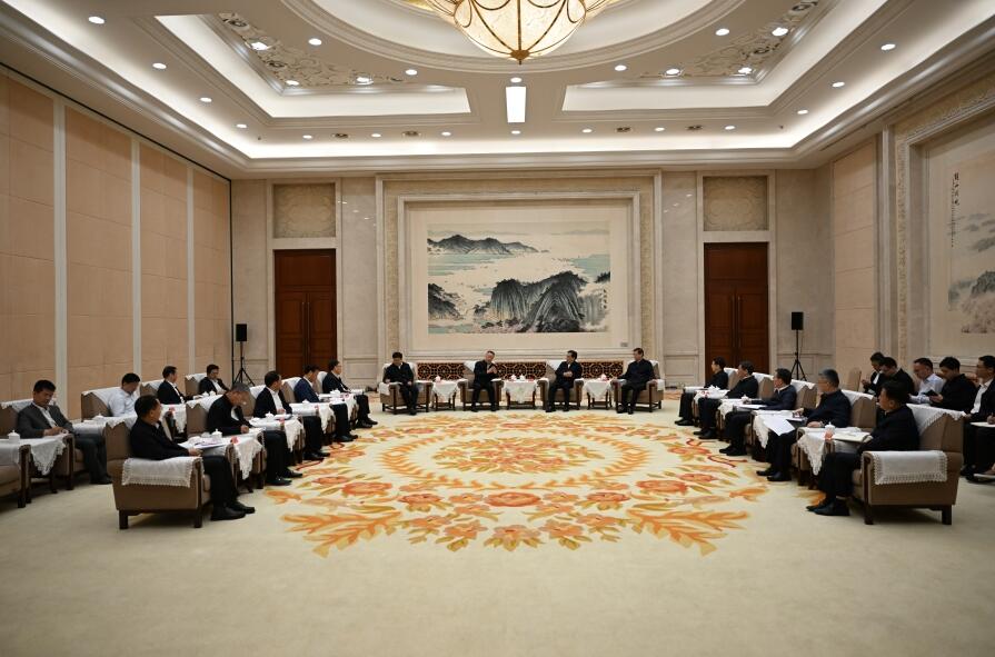 三峽集團(tuán)董事長、黨組書雷鳴山拜會江蘇省委書記信長星、 省長許昆林