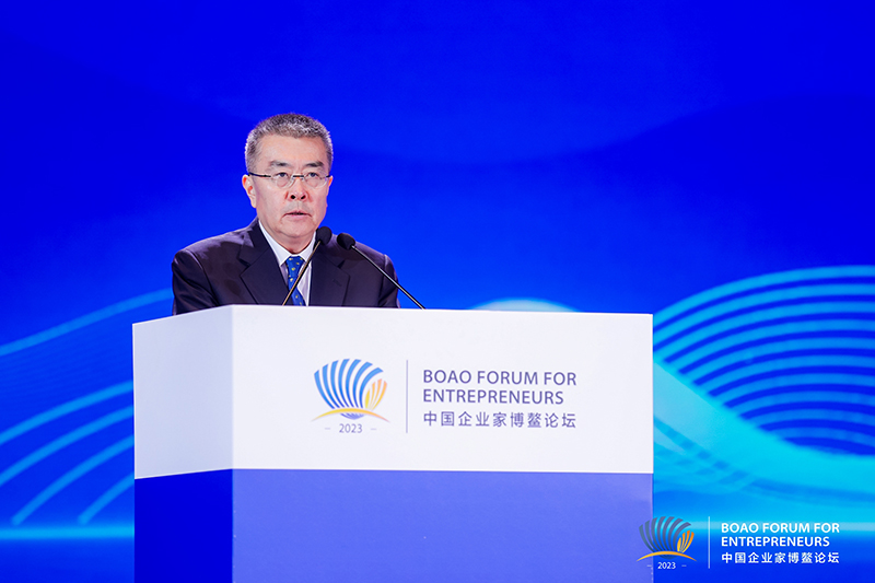 鐘韌：大力營(yíng)造生機(jī)勃勃?jiǎng)?chuàng)新生態(tài)，以科技創(chuàng)新推動(dòng)生產(chǎn)力水平提高