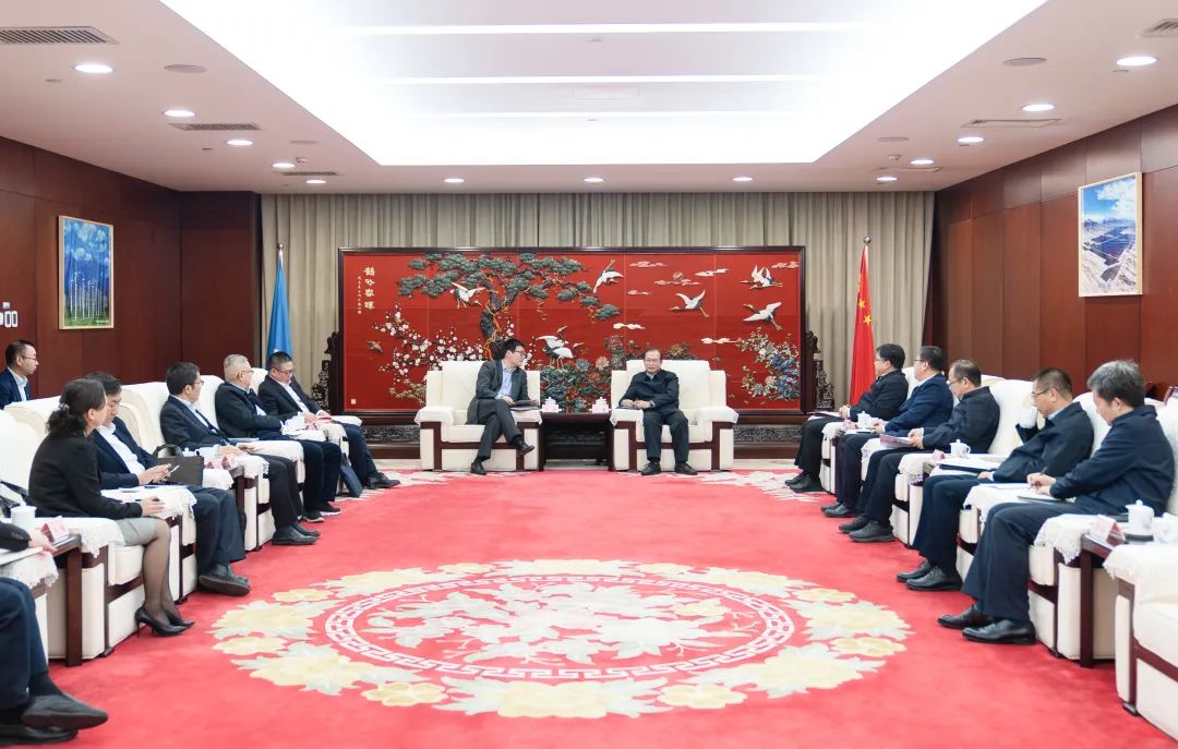 華電黨組書記、董事長江毅會見上海電氣集團黨委書記、董事長吳磊