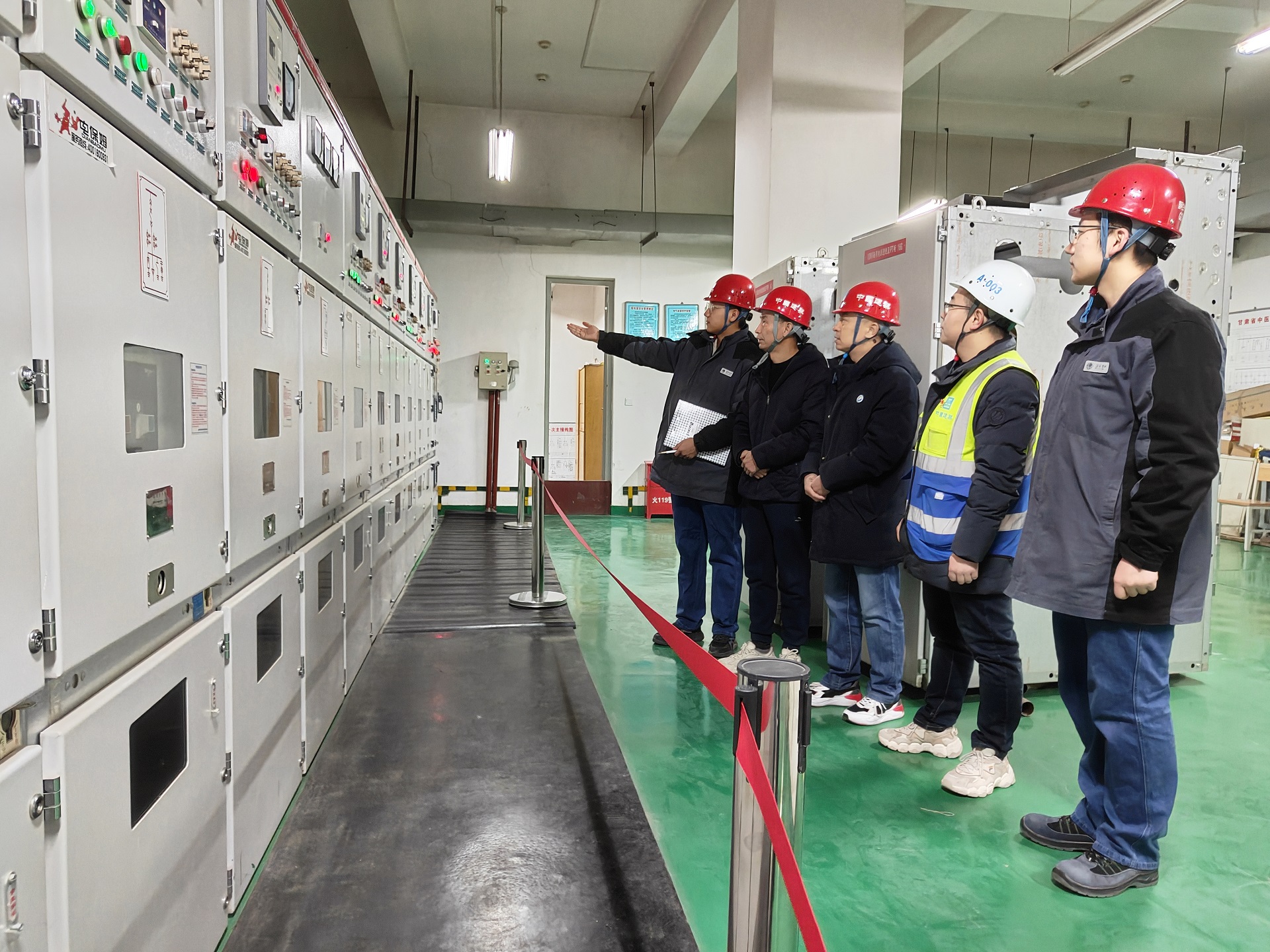 國網(wǎng)蘭州供電公司細化舉措優(yōu)服務 全力推進強省會行動