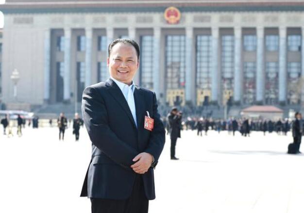 【兩會好聲音】全國人大代表劉漢元：光伏產(chǎn)能階段性過剩是正常的，有效推動能源轉型才是本質(zhì)