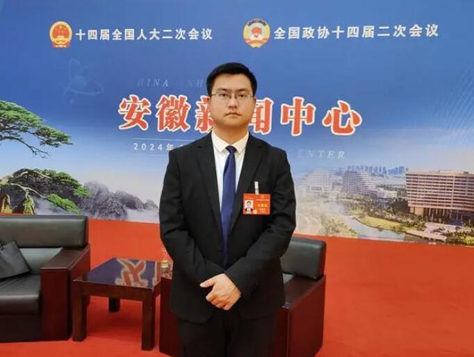 全國人大代表、國軒高科姚金?。簶?biāo)準(zhǔn)、技術(shù)、產(chǎn)業(yè)鏈多管齊下，推動電化學(xué)儲能產(chǎn)業(yè)高質(zhì)量發(fā)展