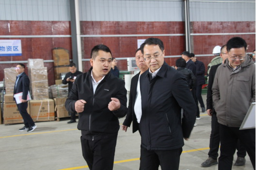 工業(yè)強(qiáng)縣，企業(yè)擔(dān)當(dāng)，縣領(lǐng)導(dǎo)調(diào)研考察江西宏駿