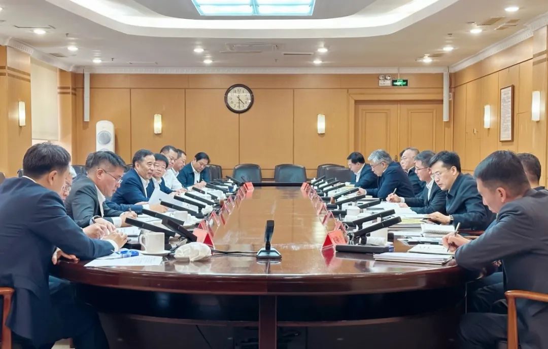 中國(guó)能建黨委書記、董事長(zhǎng)宋海良與遼寧省委常委、大連市委書記熊茂平會(huì)談