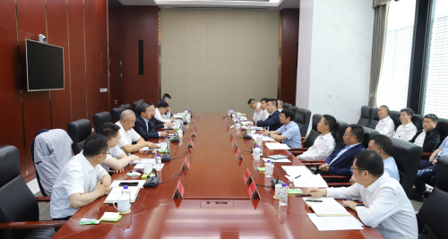 中國電建黨委常委、副總經(jīng)理劉源源與晉能控股集團(tuán)黨委書記、董事長李國彪舉行會談