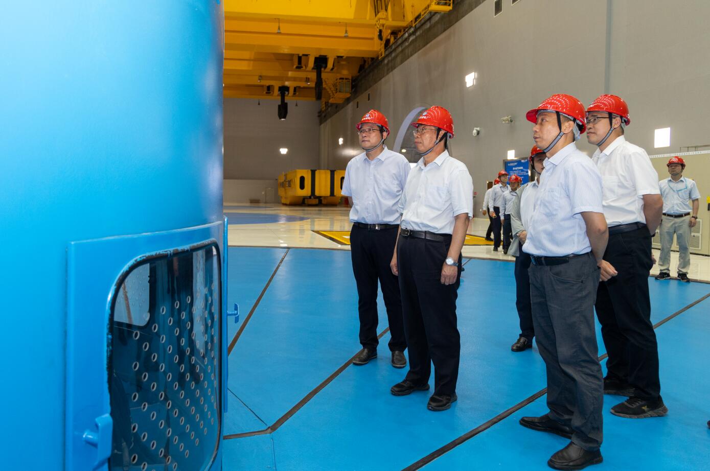 三峽集團(tuán)董事長(zhǎng)、黨組書記劉偉平赴向家壩、溪洛渡水電站調(diào)研