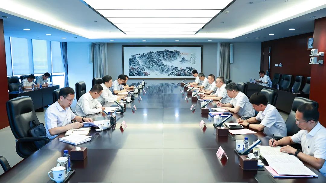 國家能源局黨組成員、副局長何洋到中國華電開展專題調(diào)研