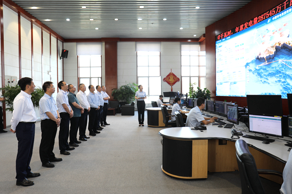 華電集團黨組副書記、總經(jīng)理葉向東出席第三十屆蘭洽會并到華電甘肅公司調(diào)研