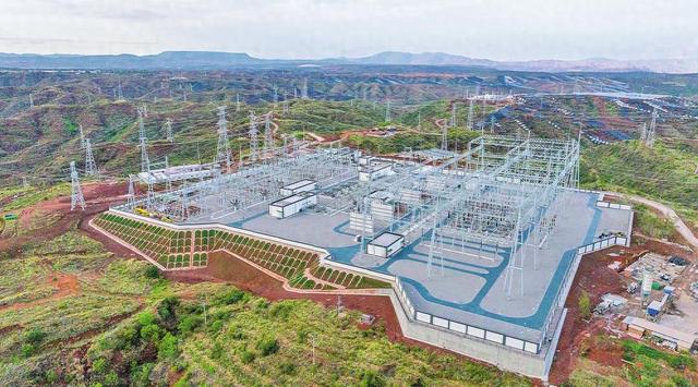 云南首個新能源送出變電站投運(yùn)