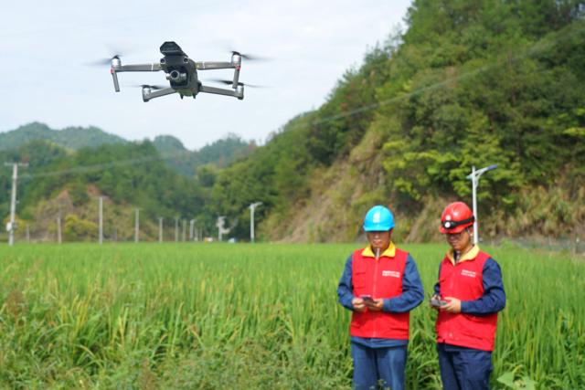 無人機(jī)巡檢，助力迎峰度夏保供電