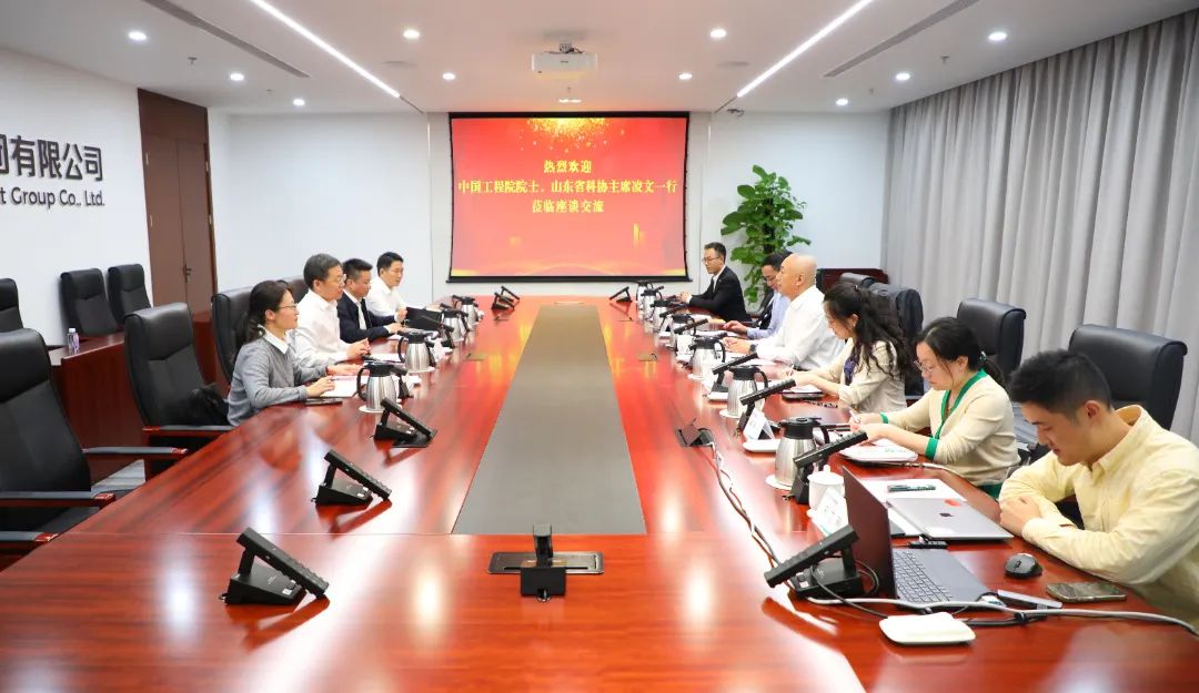 中國電氣裝備黨委書記、董事長李洪鳳會見中國工程院院士、山東省科協(xié)主席凌文